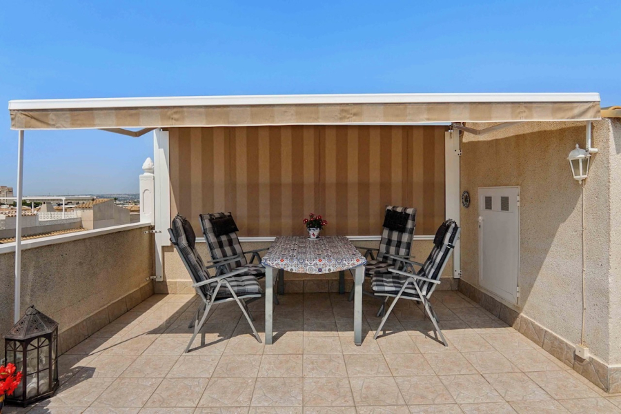 Resale - Lägenhet / Bungalow  - Torrevieja  - Aguas Nuevas