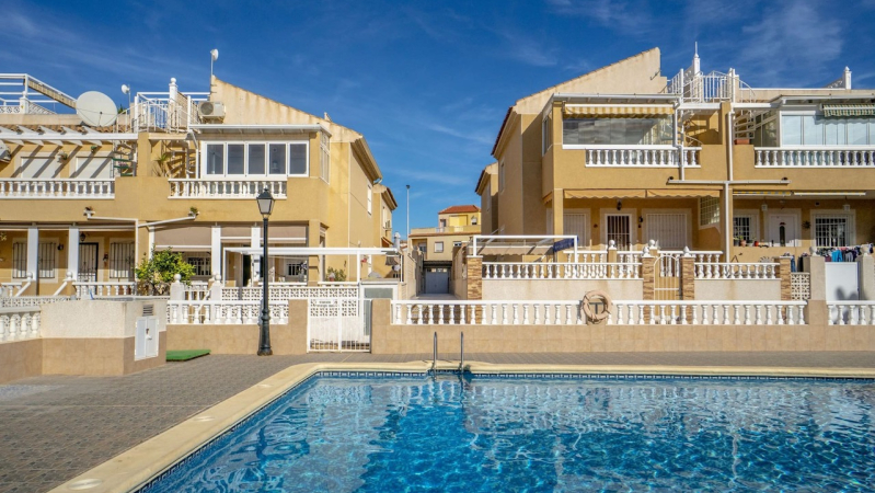 Apartment/Bungalow - Resale - Torrevieja  - Aguas Nuevas