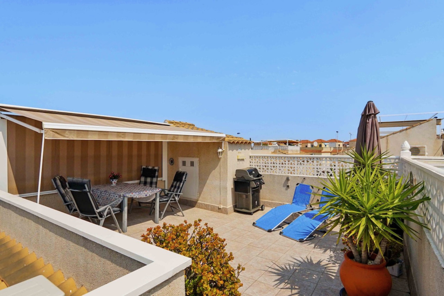 Resale - Lägenhet / Bungalow  - Torrevieja  - Aguas Nuevas