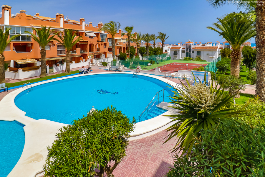 Resale - Apartment/Bungalow - Torrevieja  - La Mata