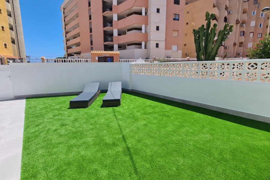 Resale - Apartment/Bungalow - Torrevieja  - La Mata