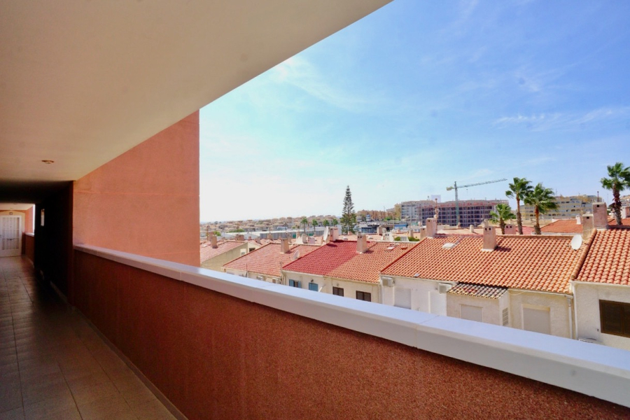 Resale - Apartamento/Bungalow - Torrevieja  - Torre del Moro