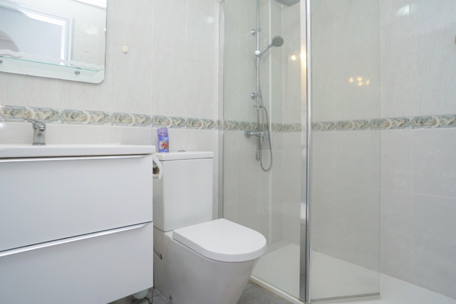 Resale - Apartamento/Bungalow - Torrevieja  - Torre del Moro