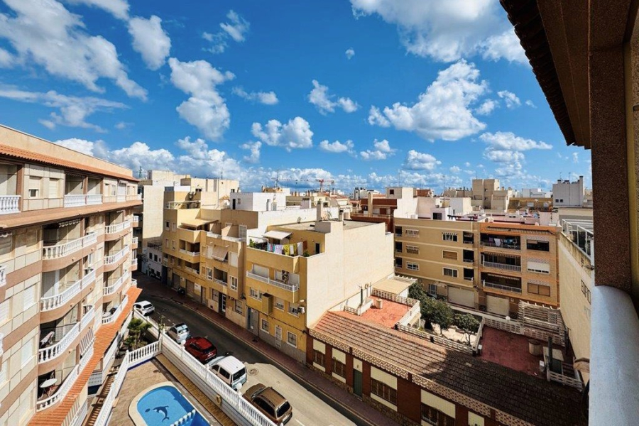 Resale - Apartamento/Bungalow - Torrevieja  - La Mata