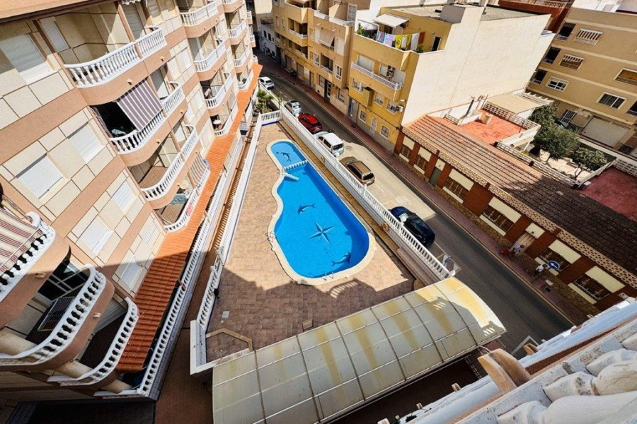 Resale - Apartment/Bungalow - Torrevieja  - La Mata