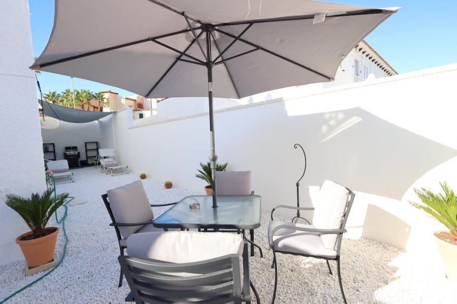 Resale - Lägenhet / Bungalow  - Torrevieja  - La Rosaleda - Los Frutales