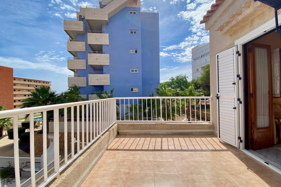 Resale - Duplex / Adosado - Torrevieja  - Torreblanca