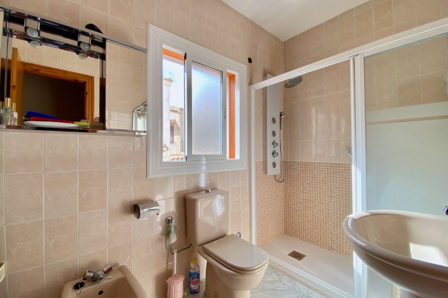 Resale - Duplex / Adosado - Torrevieja  - Torreblanca