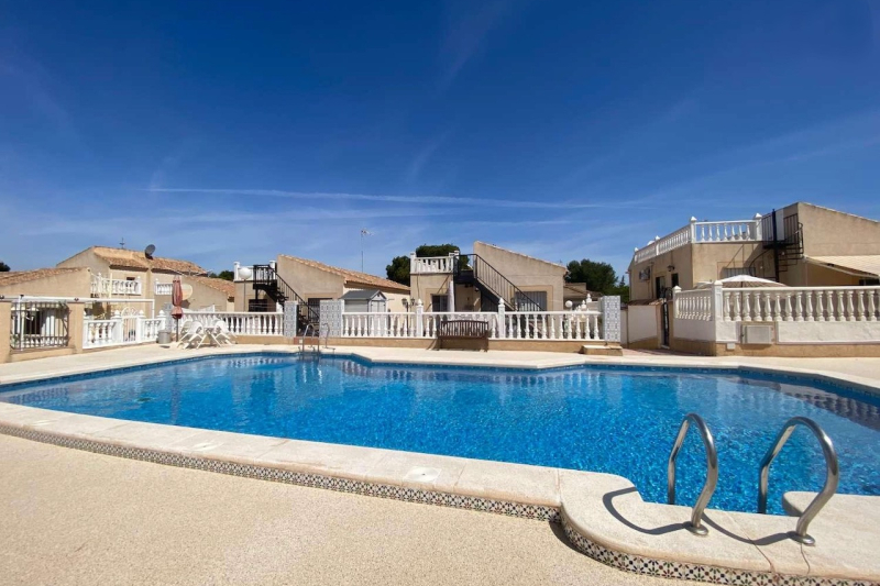 Villa - Resale - Torrevieja  - Los Balcones