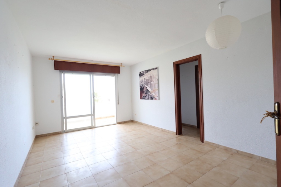 Resale - Lägenhet / Bungalow  - Orihuela Costa - Punta Prima