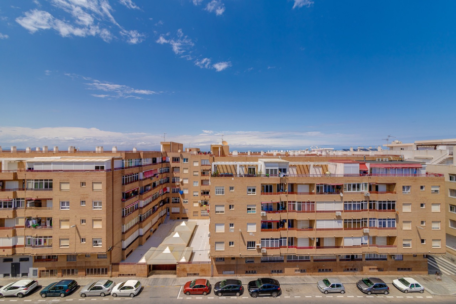 Resale - Apartment/Bungalow - Torrevieja  - El Molino