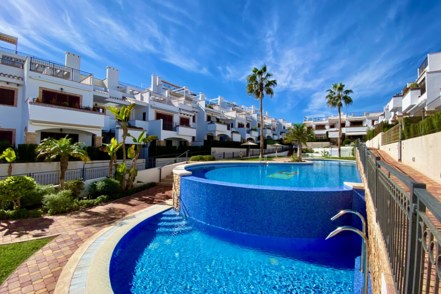 Resale - Apartment/Bungalow - Torrevieja  - Azul Beach