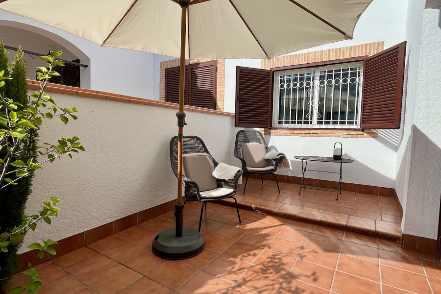 Resale - Apartamento/Bungalow - Torrevieja  - Azul Beach