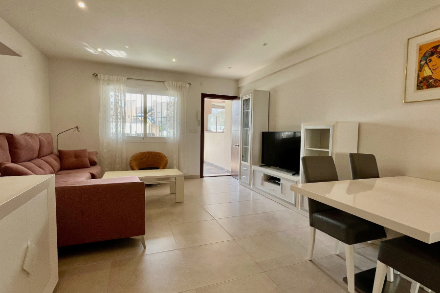 Resale - Apartment/Bungalow - Torrevieja  - Aguas Nuevas II