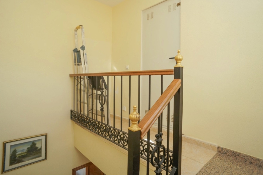 Resale - Townhouse / Duplex - Torrevieja  - Aguas Nuevas