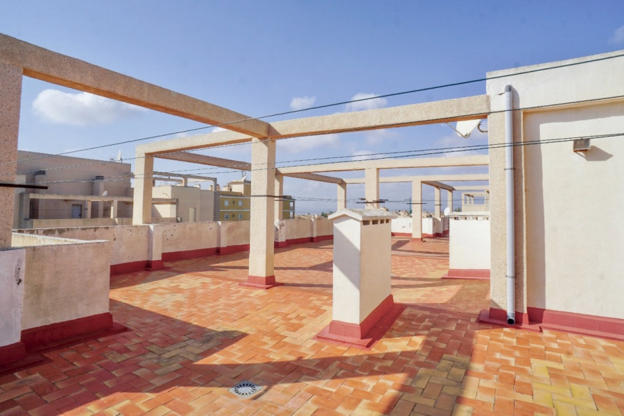 Resale - Apartamento/Bungalow - Torrevieja  - La Mata