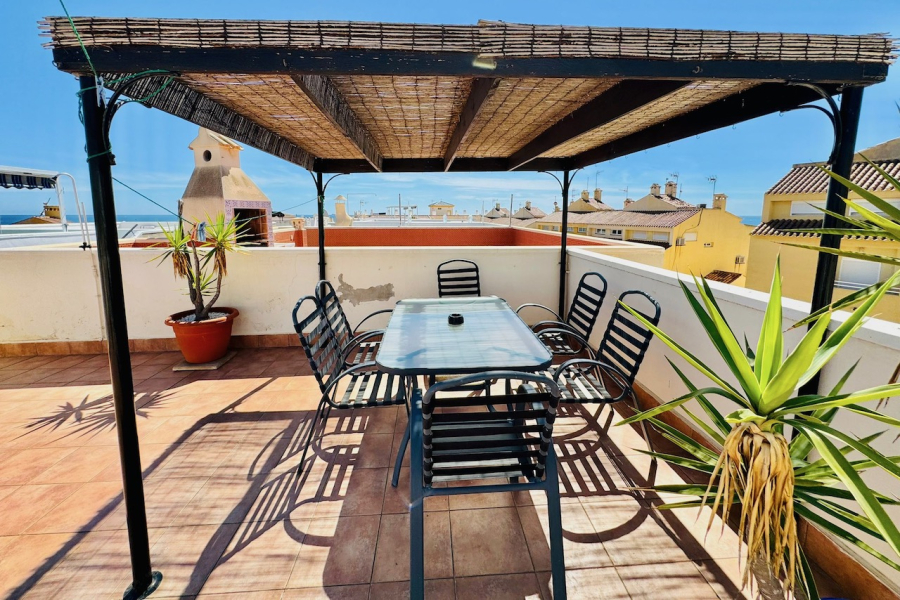 Resale - Apartment/Bungalow - Torrevieja  - La Veleta