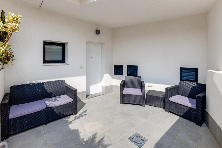 Resale - Apartment/Bungalow - Torrevieja  - La Mata