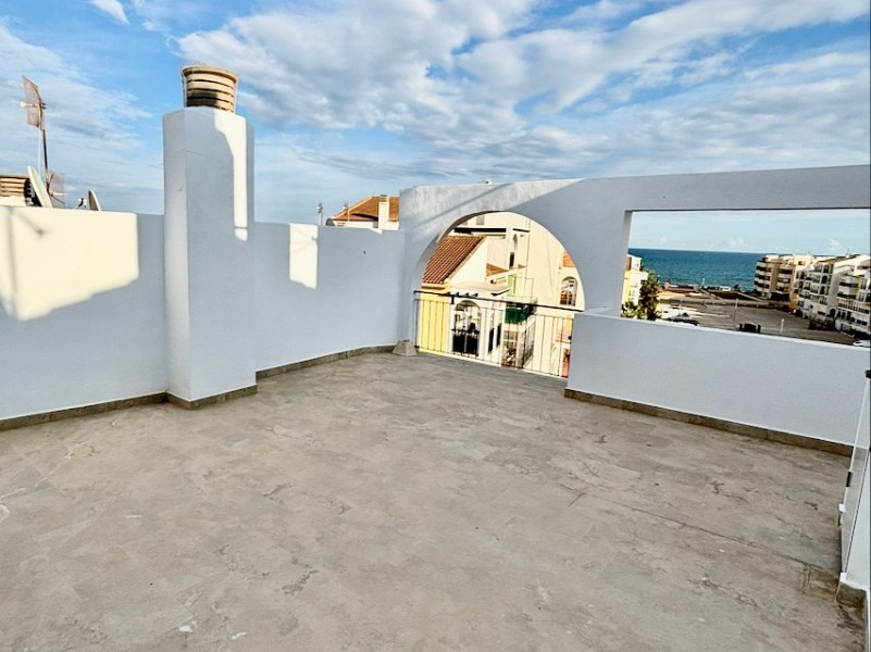 Resale - Apartment/Bungalow - Torrevieja  - La Veleta