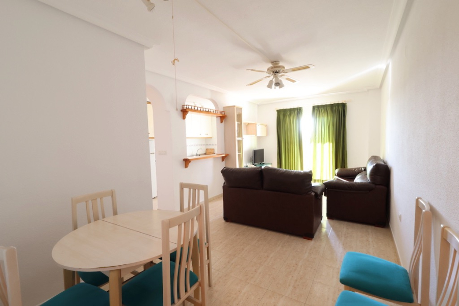 Resale - Apartamento/Bungalow - Torrevieja  - La Mata