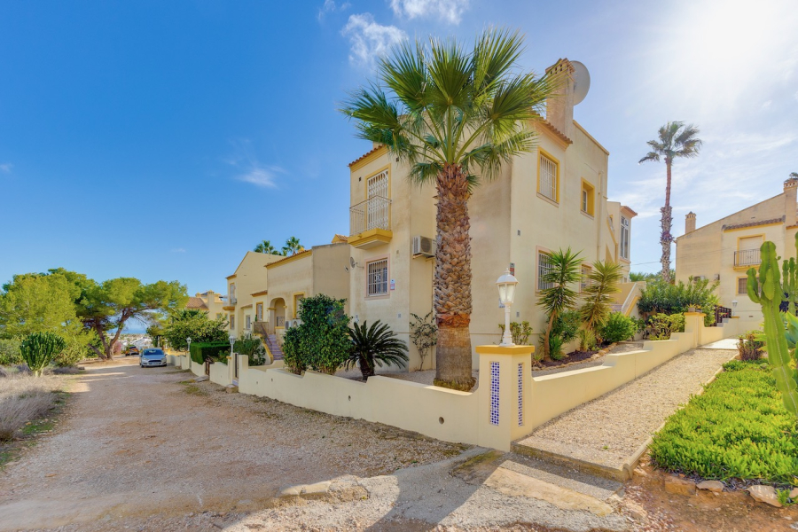 Resale - Apartamento/Bungalow - Orihuela Costa - Villamartin