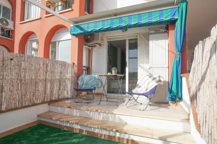 Resale - Lägenhet / Bungalow  - Torrevieja  - Aguas Nuevas