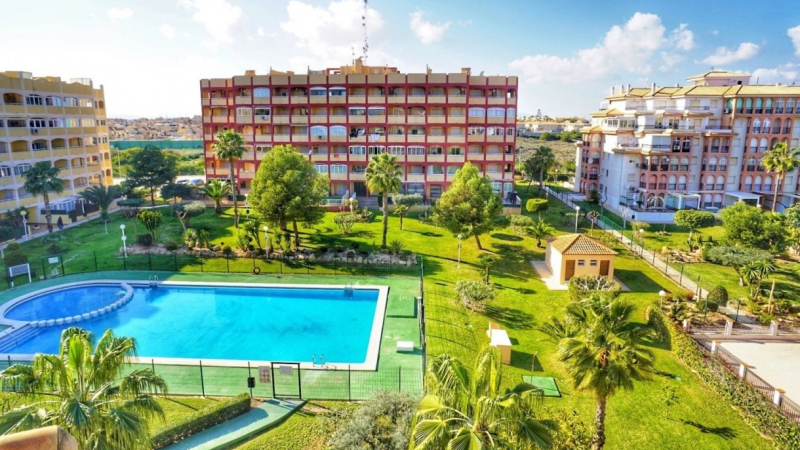 Apartment/Bungalow - Resale - Torrevieja  - Aguas Nuevas