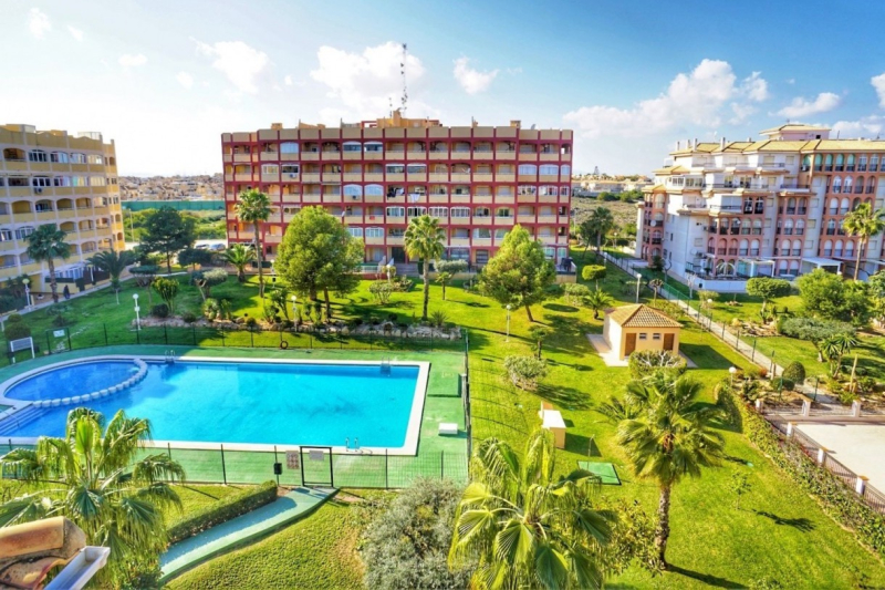 Lägenhet / Bungalow  - Resale - Torrevieja  - Aguas Nuevas