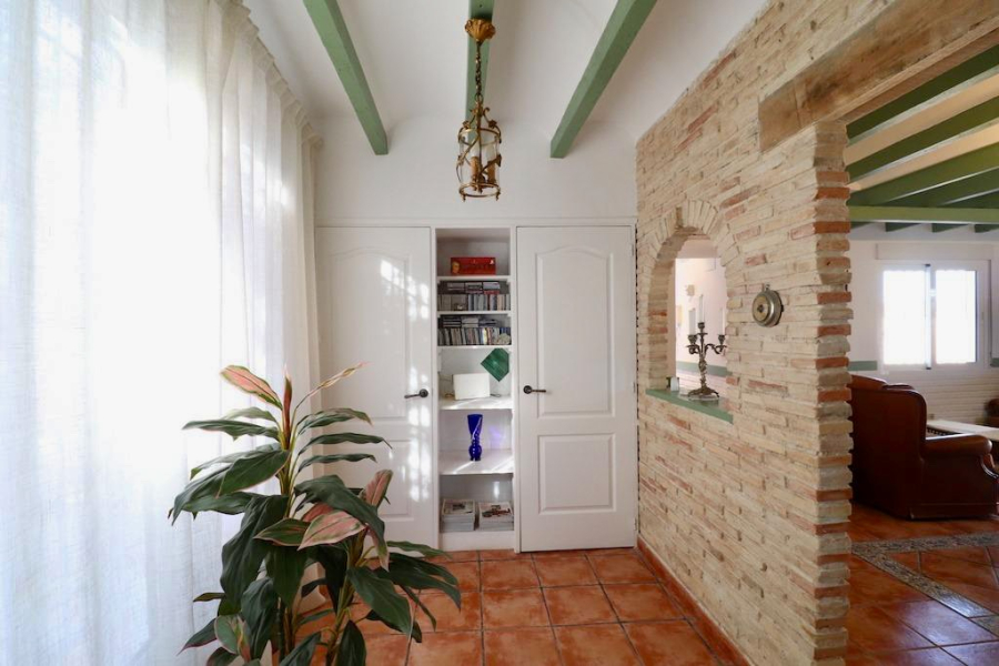 Resale - Villa / Semi detached - Orihuela Costa - Villamartin