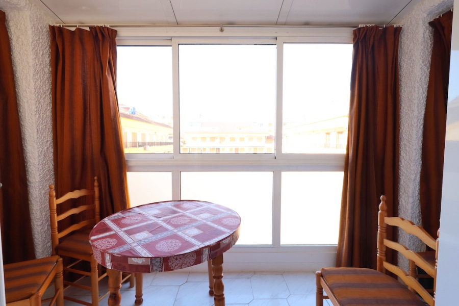 Resale - Lägenhet / Bungalow  - Torrevieja  - La Mata