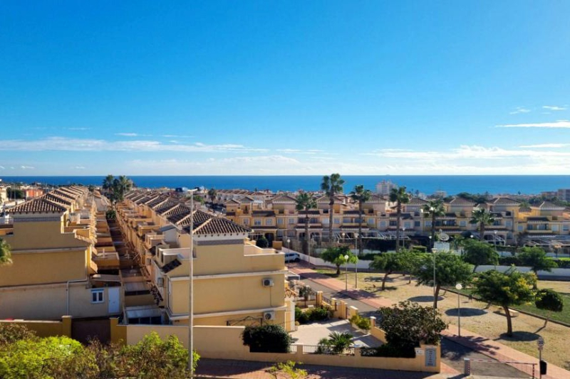 Apartment/Bungalow - Resale - Torrevieja  - Aguas Nuevas