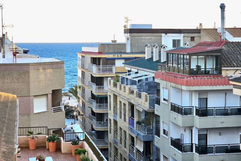 Apartment/Bungalow - Resale - Torrevieja  - Playa del Cura