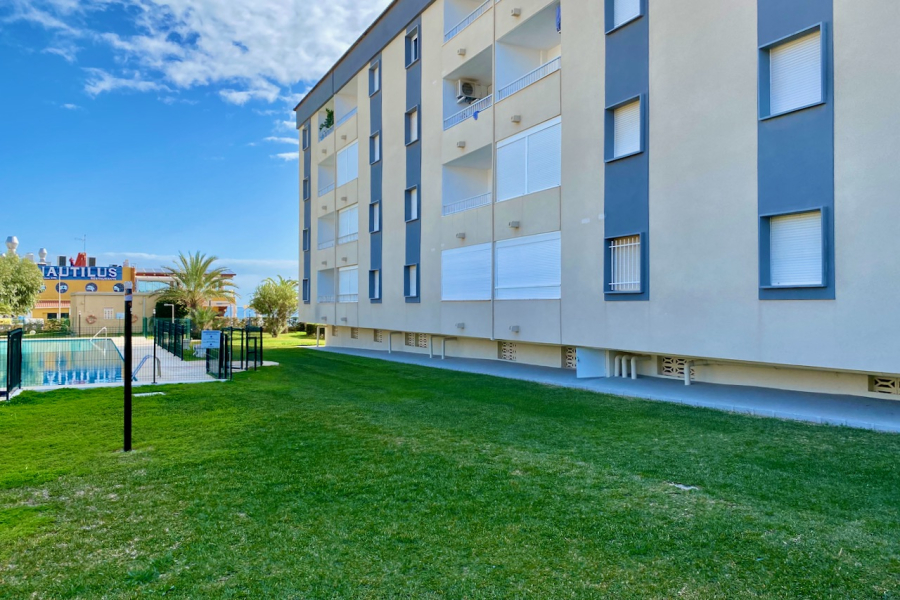 Resale - Apartment/Bungalow - Orihuela Costa - Punta Prima