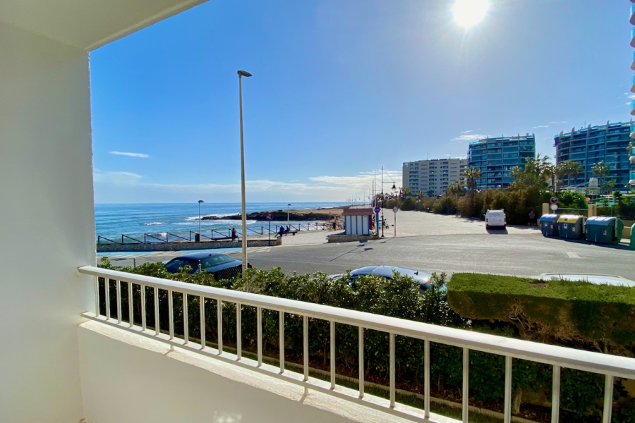 Resale - Apartment/Bungalow - Orihuela Costa - Punta Prima