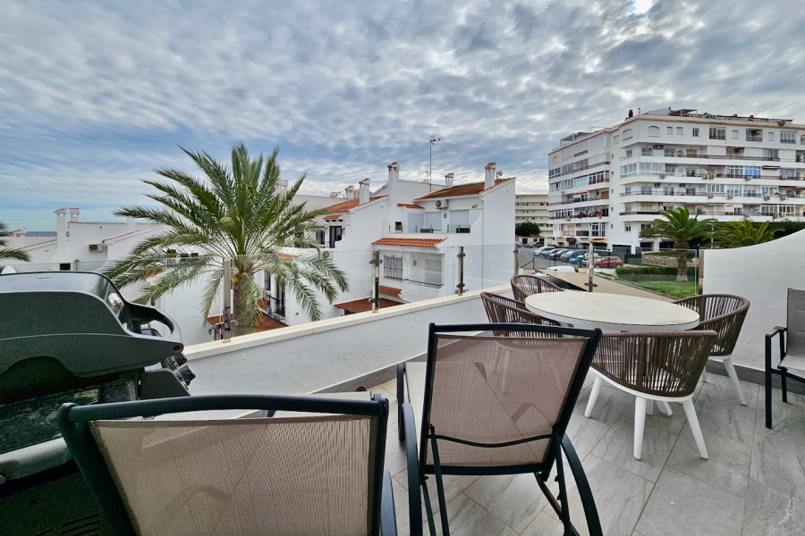 Resale - Radhus / Duplex - Torrevieja  - La Mata