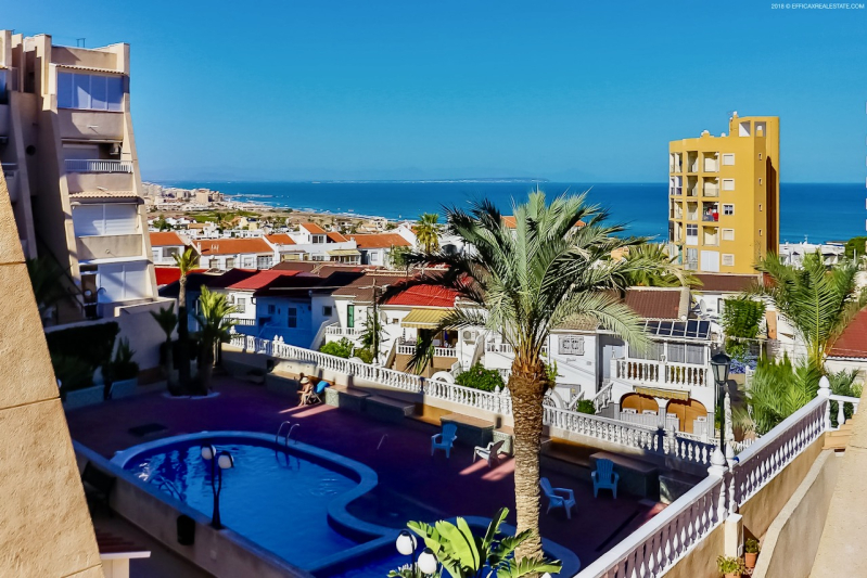 Lägenhet / Bungalow  - Resale - Torrevieja  - Lomas del Mar