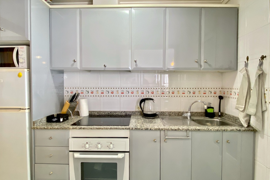 Resale - Apartamento/Bungalow - Torrevieja  - La Mata