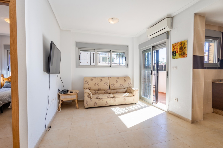 Resale - Apartment/Bungalow - Orihuela Costa - Punta Prima