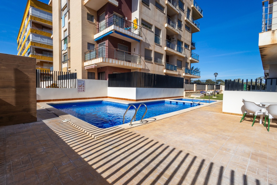 Resale - Apartment/Bungalow - Orihuela Costa - Punta Prima