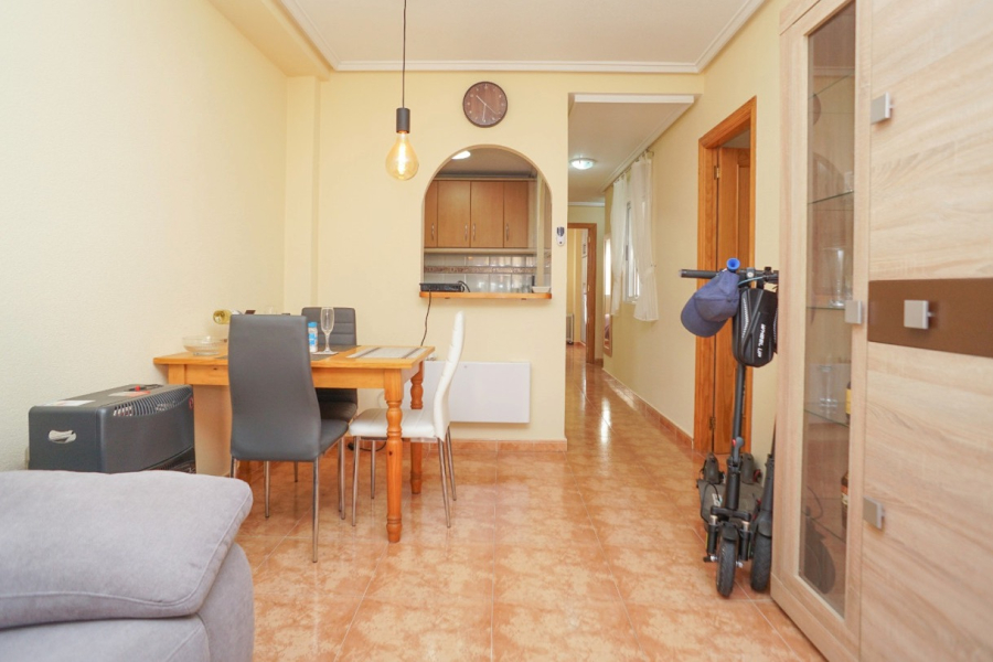 Resale - Apartment/Bungalow - Torrevieja  - Center