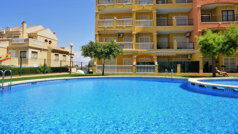 Lägenhet / Bungalow  - Resale - Torrevieja  - Torre del Moro