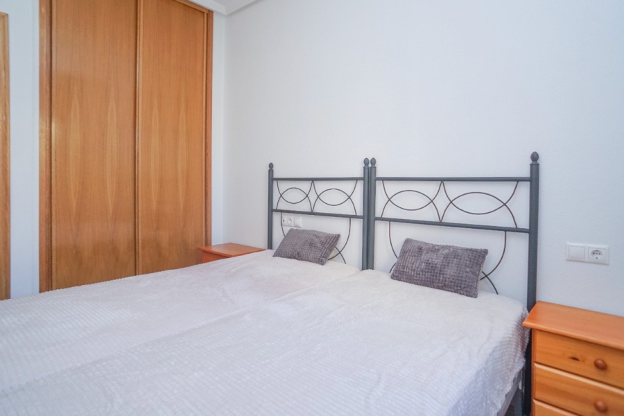 Resale - Apartment/Bungalow - Torrevieja  - Torre del Moro