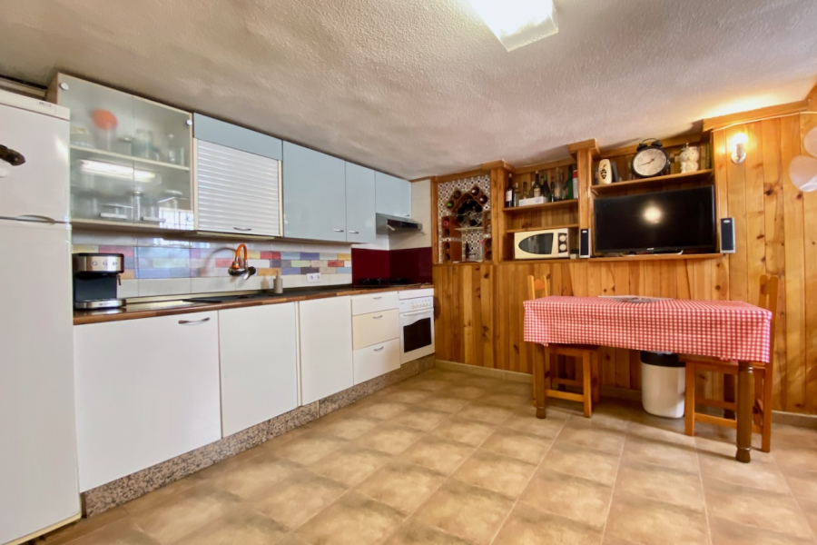 Resale - Lägenhet / Bungalow  - Torrevieja  - Cabo Cervera