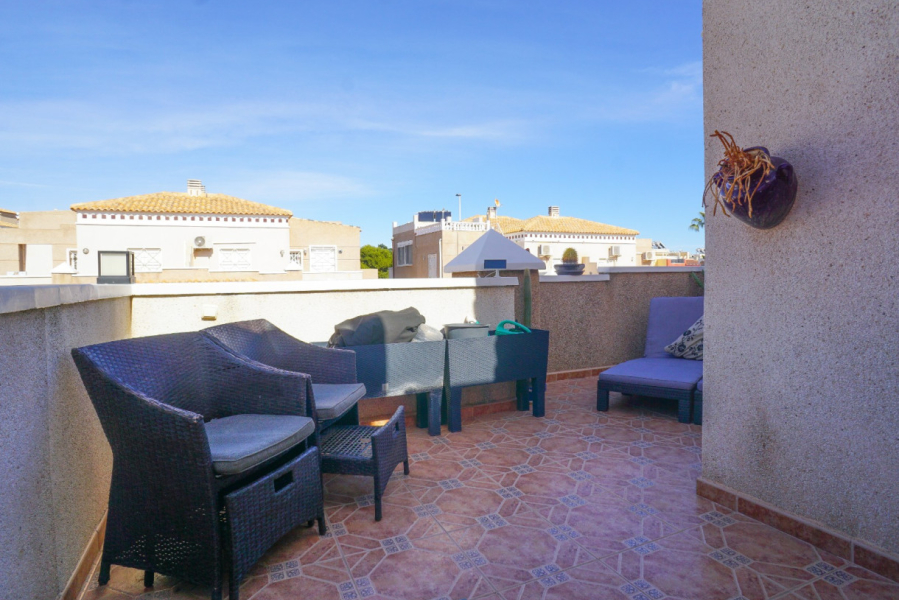 Resale - Townhouse / Duplex - Torrevieja  - Aguas Nuevas