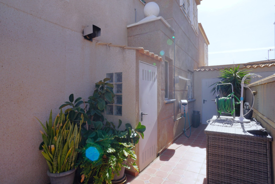 Resale - Townhouse / Duplex - Torrevieja  - Aguas Nuevas