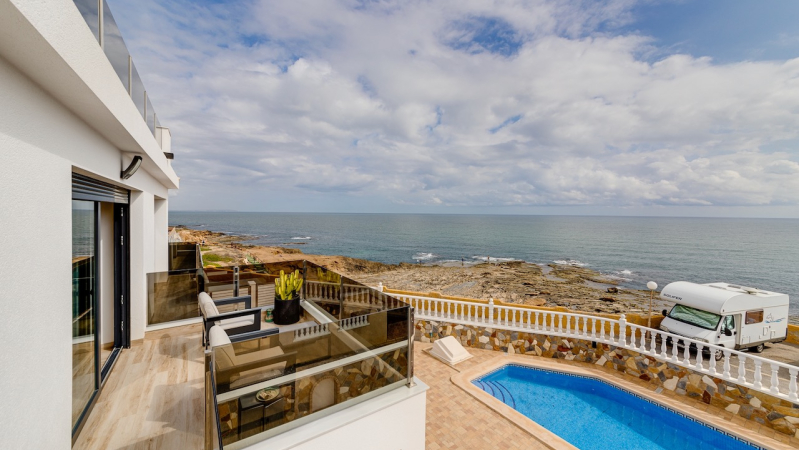 Villa - Resale - Torrevieja  - Cabo Cervera