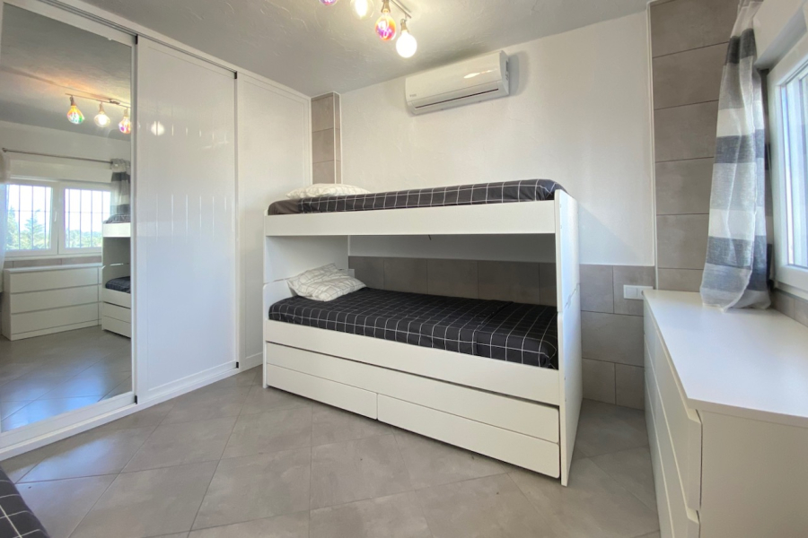 Resale - Radhus / Duplex - Torrevieja  - La Mata