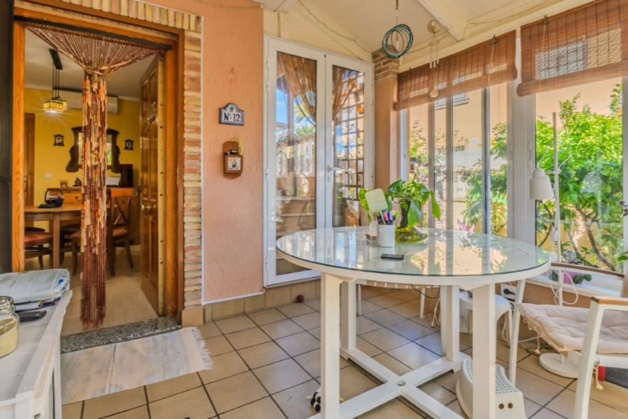 Resale - Townhouse / Duplex - Ciudad Quesada