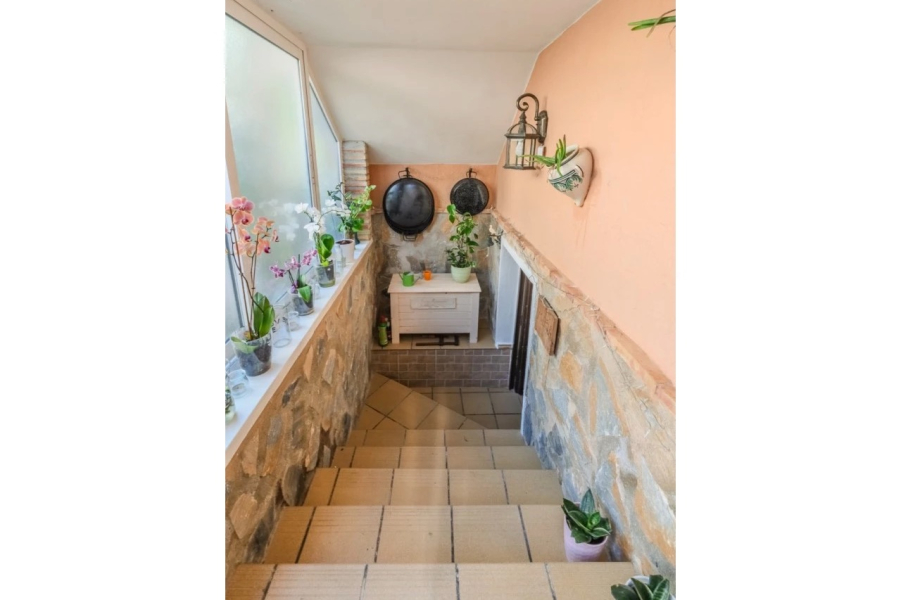 Resale - Townhouse / Duplex - Ciudad Quesada