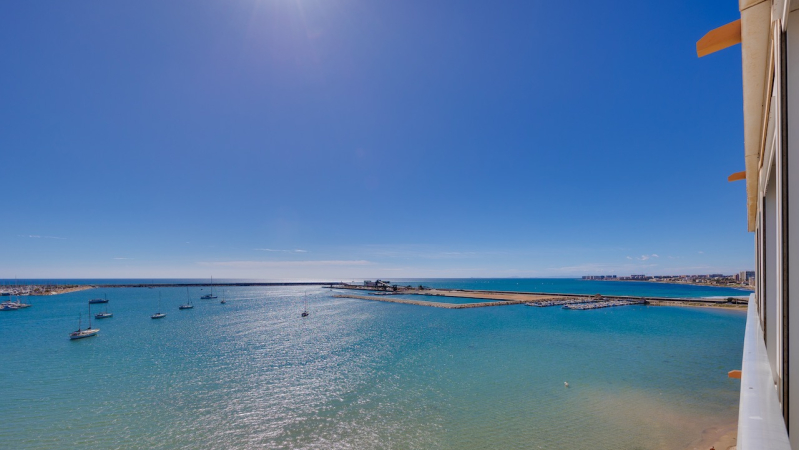 Lägenhet / Bungalow  - Resale - Torrevieja  - El Acequión